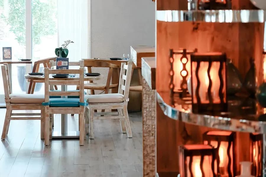 riva-gallery-restaurant