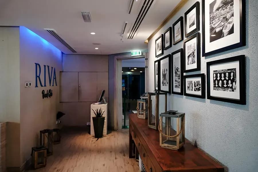 riva-gallery-restaurant
